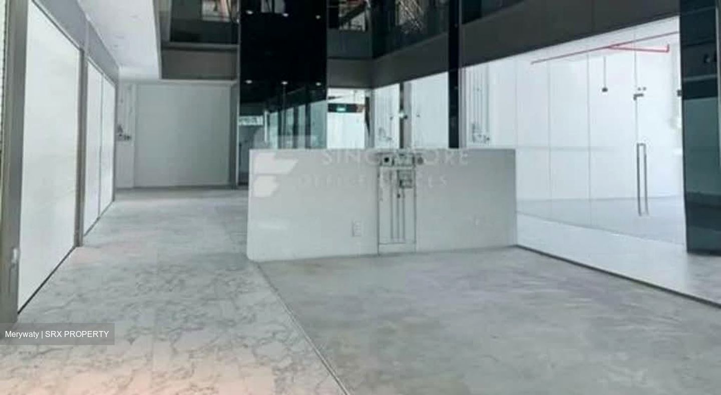 Centrium Square (D8), Office #533726521